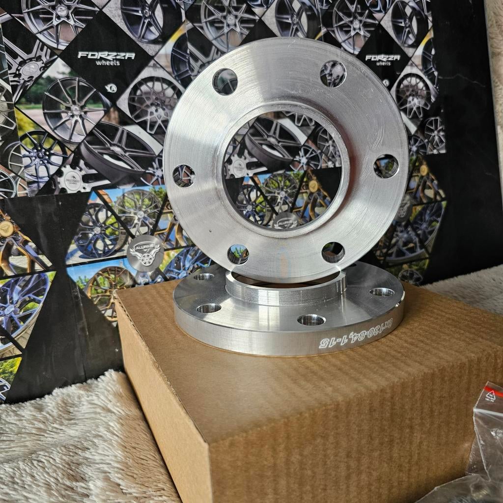 Spoorverbreders spacers Mercedes Sprinter 6x130 84.1 15mm, Ophalen of Verzenden