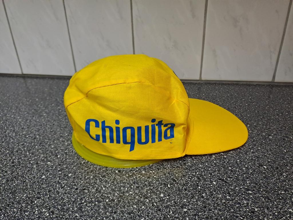 Chiquita bananen petje, Gebruiksvoorwerp, Ophalen of Verzenden, Zo goed als nieuw, N.v.t