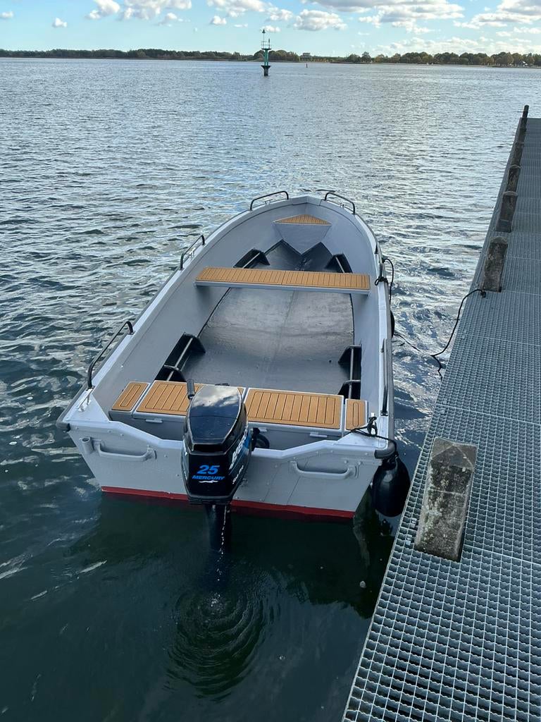 Polyester motorboot , stormboot, legerboot, 25 pk Mercury,, Aluminium, Trailer, Zo goed als nieuw, Benzine