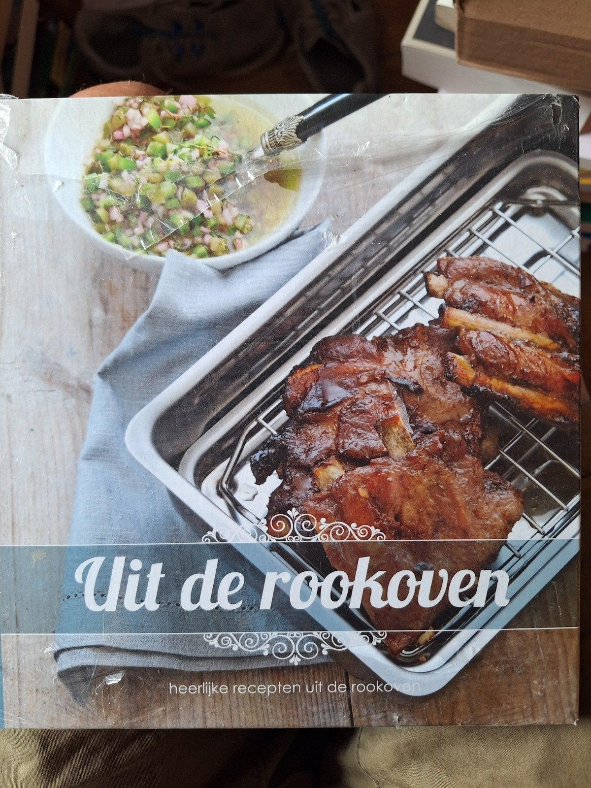 Uit de rookoven. Heerlijke recepten uit de rookoven. NIEUW!, Ophalen of Verzenden, Nieuw