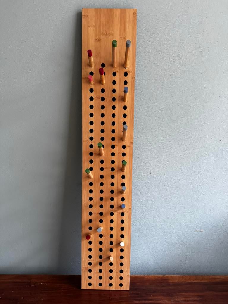 Kapstok - We Do Wood Scoreboard Verticaal Large, Wandkapstok, Ophalen of Verzenden, Zo goed als nieuw, Minder dan 100 cm