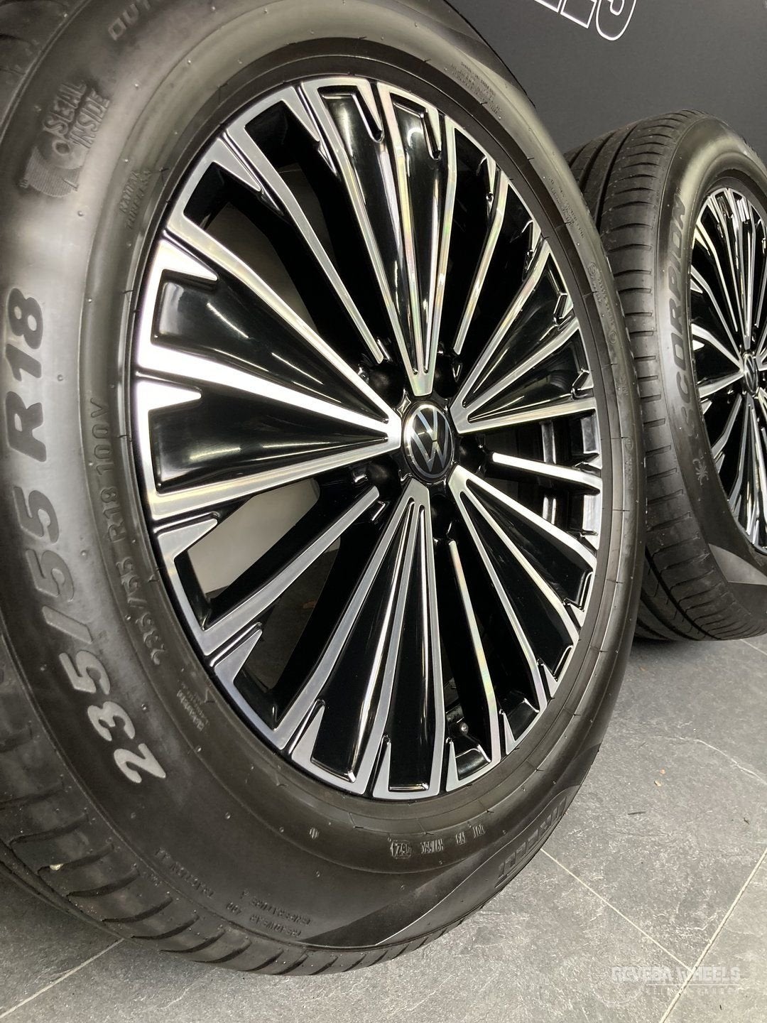 18” originele Volkswagen Tiguan Tayron velgen + banden 5x112, 18 inch, Gebruikt, -, -
