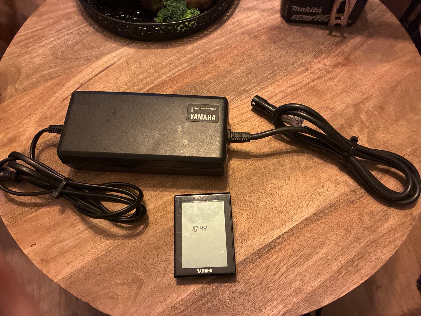 Yamaha E-bike oplader en display, Ophalen of Verzenden, Zo goed als nieuw
