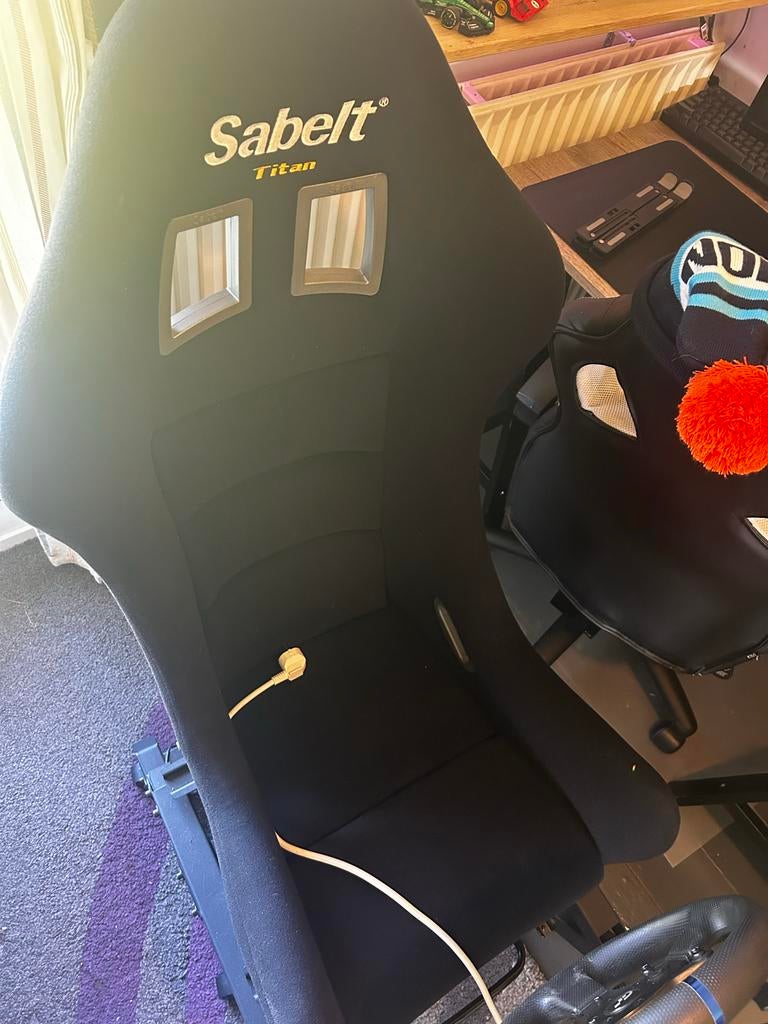 Complete NLR Sim Rig, Thrustmaster stuur & fanatec pedalen, Ophalen, Gebruikt, 1 speler, Eén computer