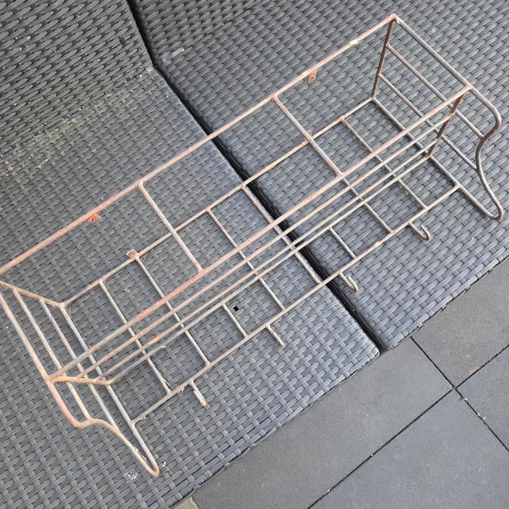 Brocante oud metalen Wandrek keukenrek met haak, Ophalen