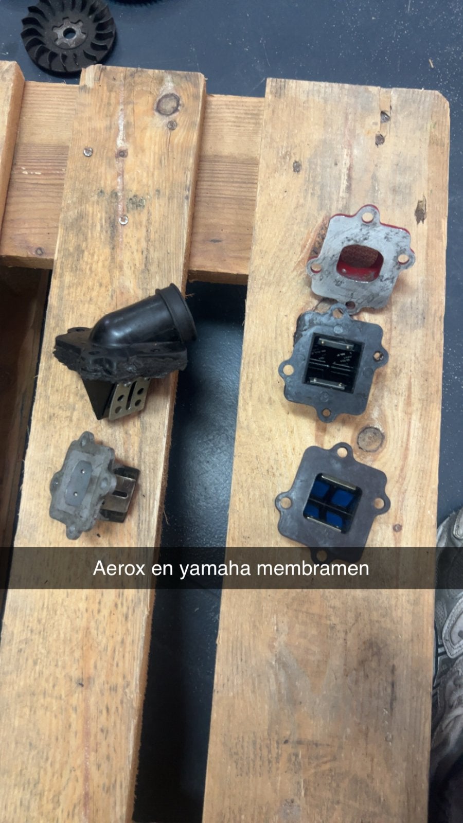 Aerox en Yamaha membraan, Ophalen, Gebruikt, Blok