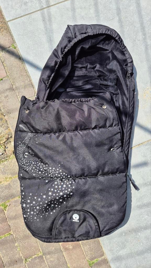 Dooky voetenzak tot 6 maanden - Zwart met sterren, Kinderen en Baby's, Kinderwagens en Combinaties, Gebruikt, Overige merken, Ophalen of Verzenden