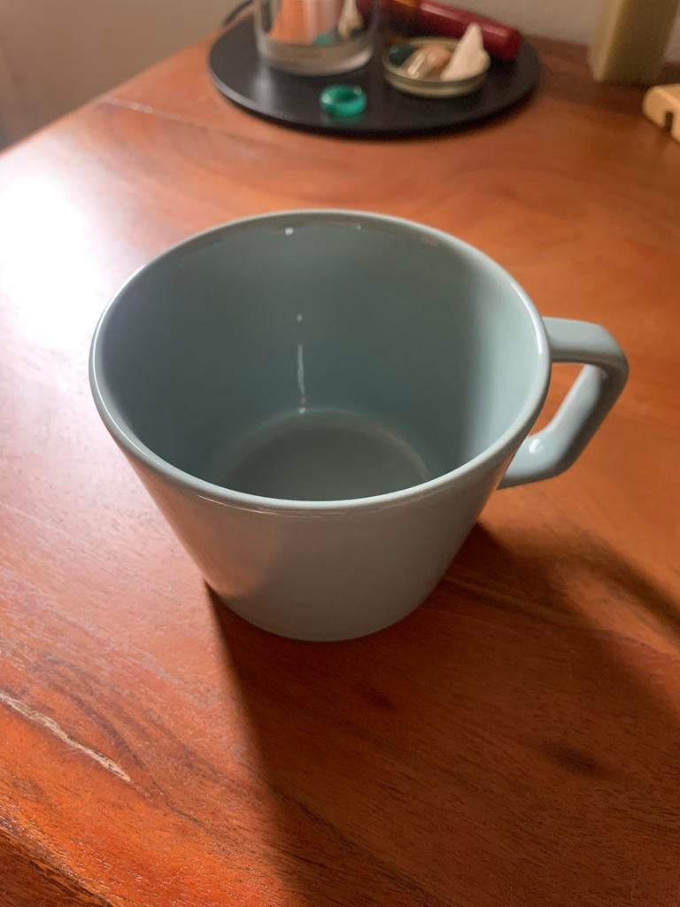 Koffiemok H&M Home lichtgroen, Verzenden, Keramiek, Zo goed als nieuw, Effen