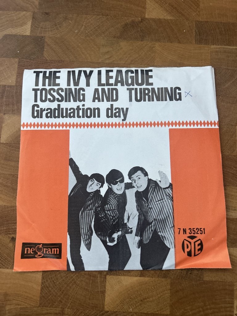 The Ivy League tossing and turning single, Ophalen of Verzenden, Gebruikt, Pop