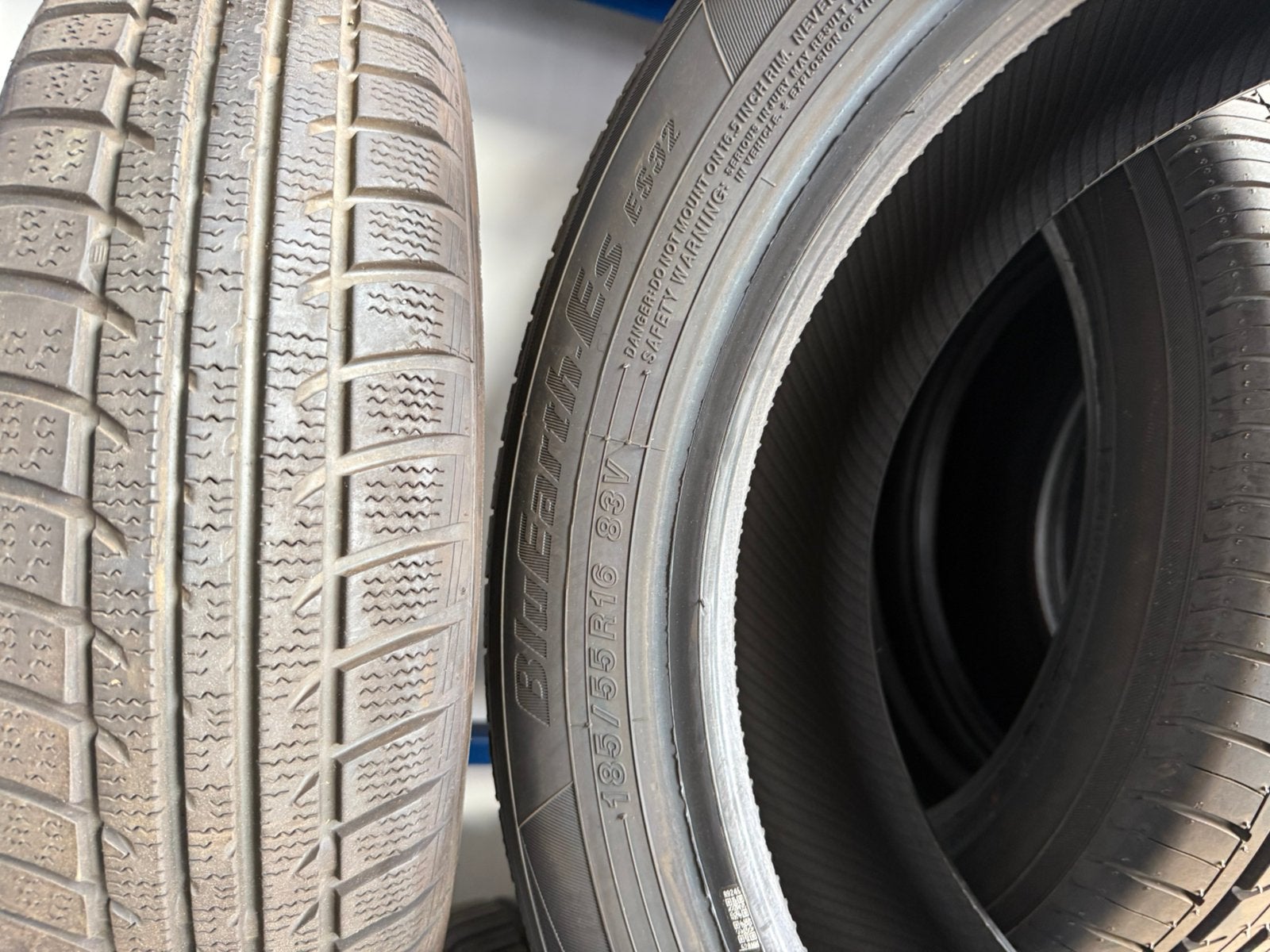 4x 185 55 16 83V Yokohama BluEarth-ES es32 NIEUW DOT2025, 16 inch, Nieuw, Band(en), Personenwagen
