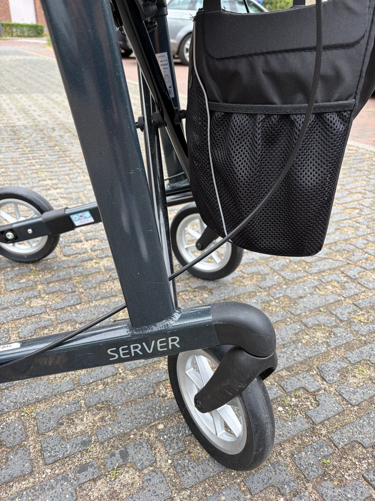 Server rollator in heel goede staat, Diversen, Ophalen, Lichtgewicht