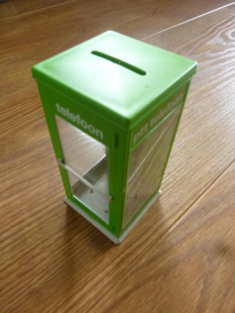 Oude telefooncel spaarpot van de PTT, Ophalen of Verzenden, Gebruikt, Kunststof, Overige thema's