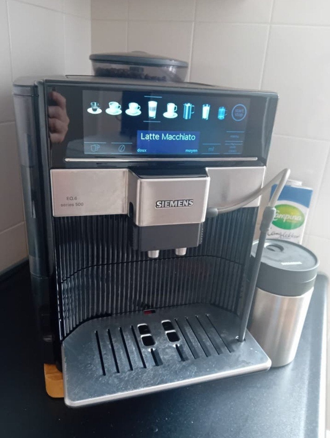 Siemens EQ.6 series 500 volautomatische koffiemachine, Witgoed en Apparatuur, Koffiezetapparaten, 2 tot 4 kopjes, Ophalen of Verzenden
