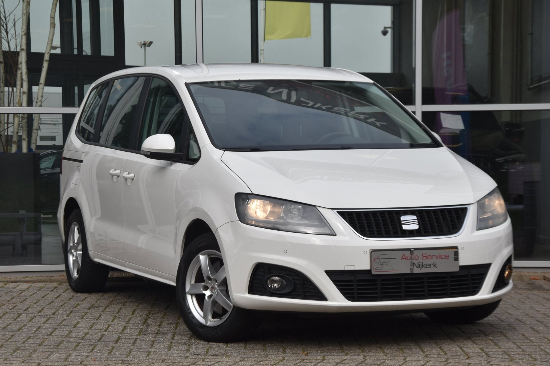 Seat Alhambra 1.4 TSI 7P | 1e Eigenaar | NAP | Navi | PDC |, Voorwielaandrijving, Stof, Zwart, 4 cilinders