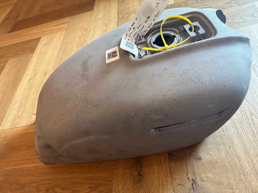 CB550 Tank, Ophalen, Gebruikt