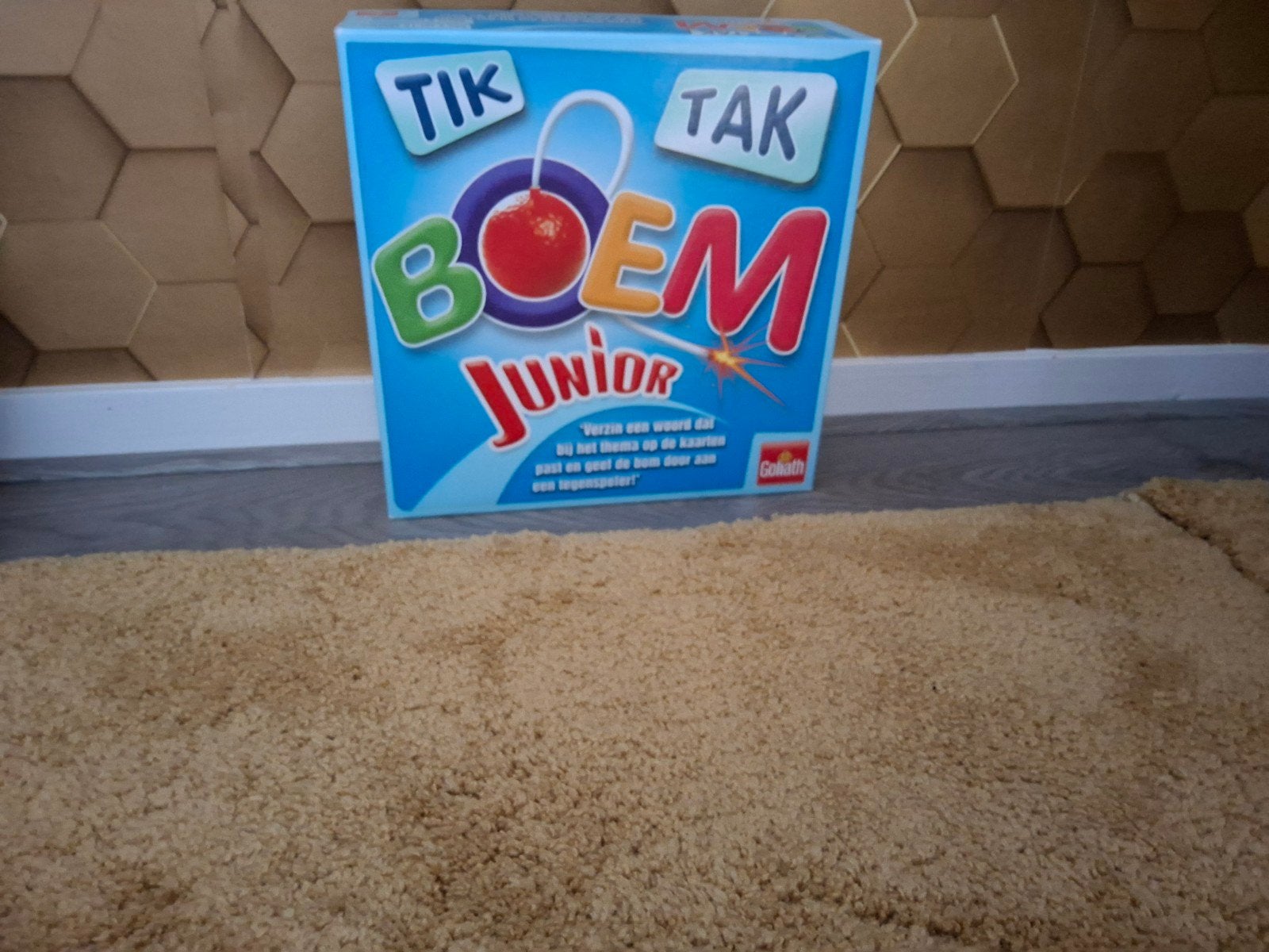 Tik Tak Boem Junior - Leuk gezelschapsspel, Hobby en Vrije tijd, Gezelschapsspellen | Bordspellen, Vijf spelers of meer, Ophalen of Verzenden
