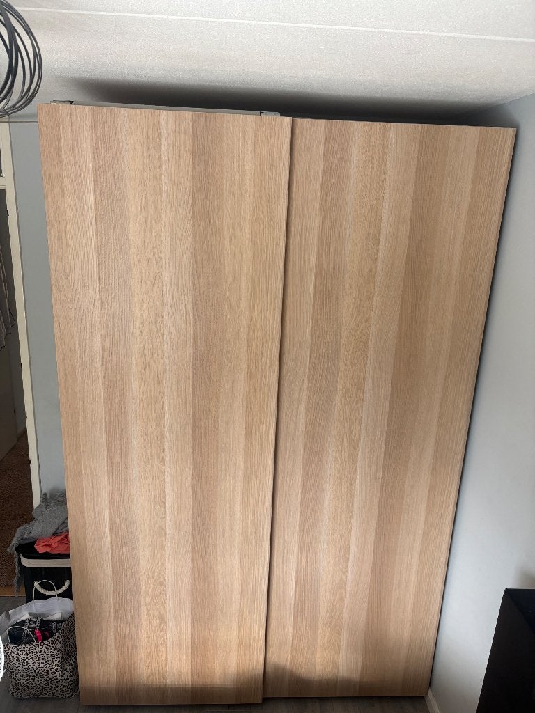 Kleding kast met ingebouwde sieraden la, 200 cm of meer, 150 tot 200 cm, Zo goed als nieuw, Grenenhout