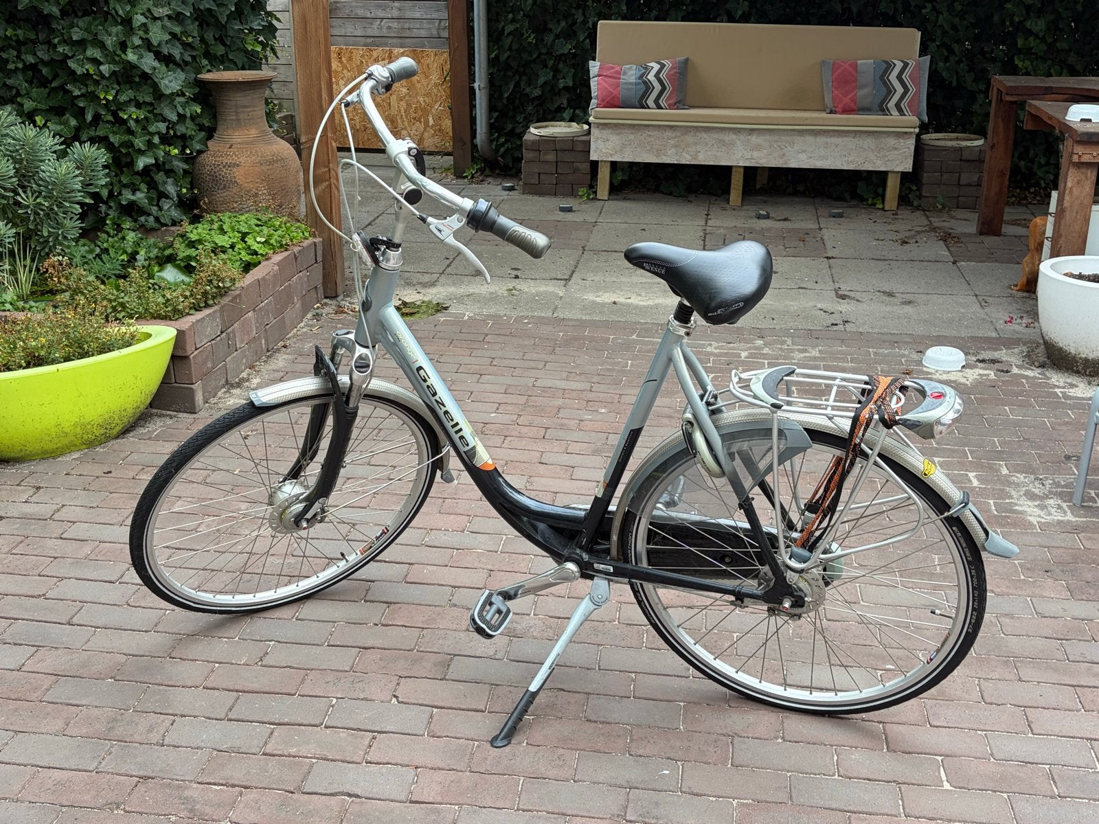 Gazelle damesfiets met lage instap en versnellingen, Fietsen en Brommers, Fietsen | Dames | Damesfietsen, Ophalen, Velgrem, Gazelle