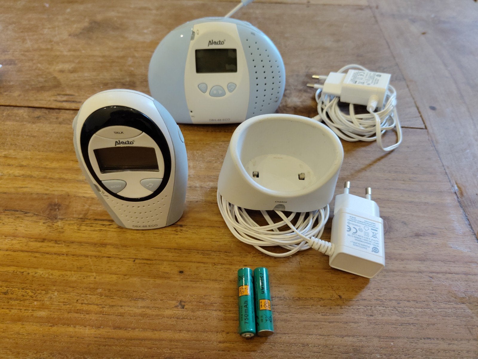 Alecto DBX-88 ECO Babyfoon met Terugspreekfunctie, Ophalen of Verzenden, Zo goed als nieuw, 250 meter of meer, Digitaal