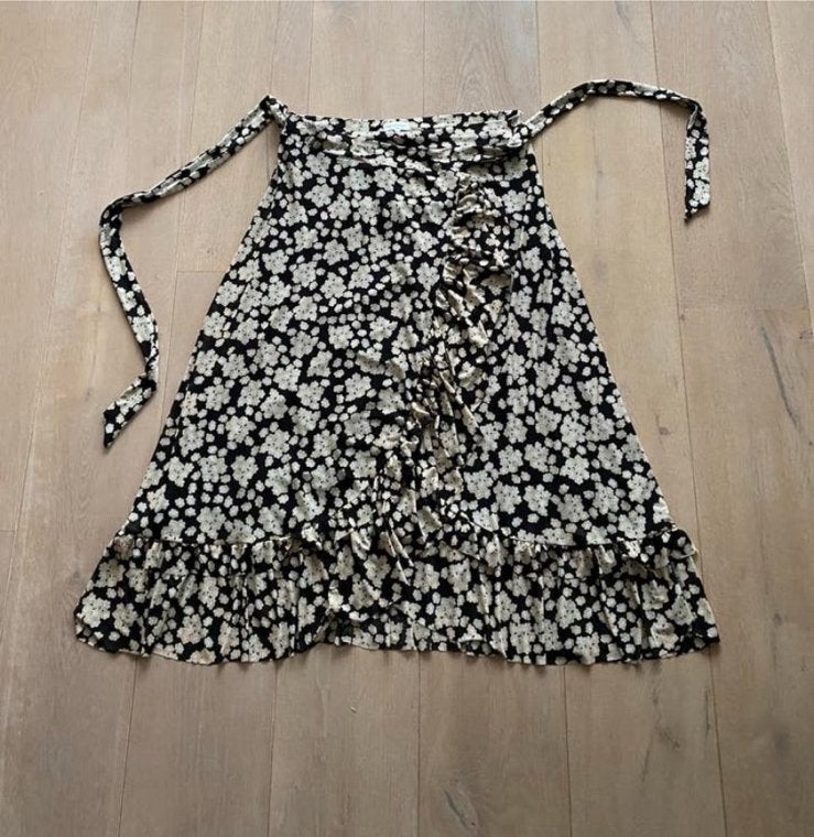 Fabienne chapot xl nieuwstaat wikkelrok, Kleding | Dames, Rokken, Zwart, Maat 46/48 (XL) of groter, Ophalen of Verzenden, Zo goed als nieuw