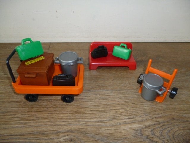 Vintage Playmobil System Railway Station Platform Luggage, Ophalen of Verzenden, Gebruikt