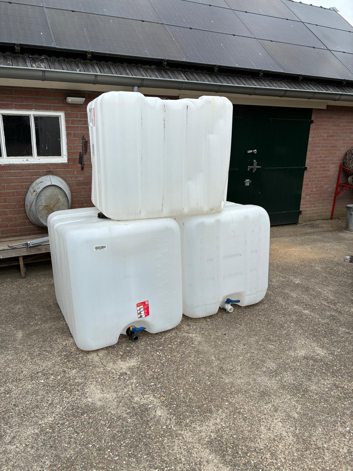 Gratis 3 IBC vaten, 150 liter of meer, Ophalen, Zo goed als nieuw