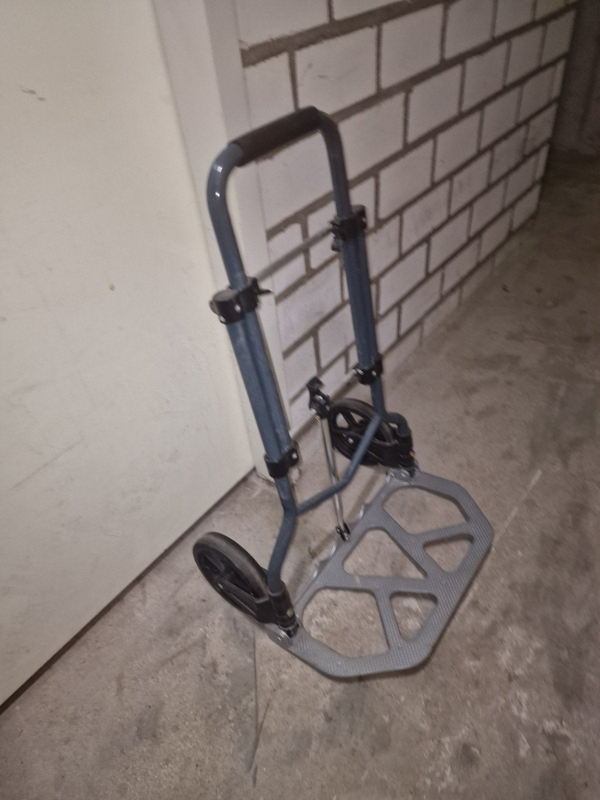 Opvouwbare steekwagen - Handig en compact, Ophalen, Zo goed als nieuw, Transportkar