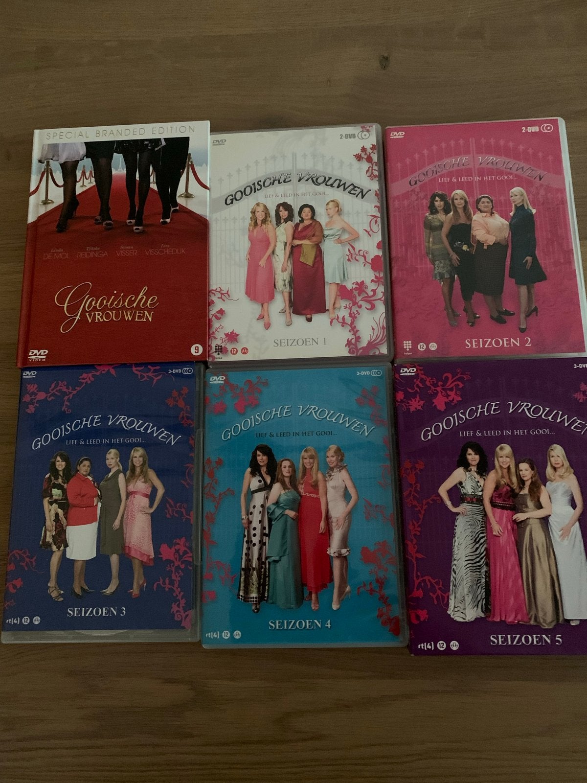 Gooische Vrouwen DVD Boxset - Seizoen 1 t/m 5 + De Film, Seizoen 1, Nederlands, Komedie, Vanaf 12 jaar