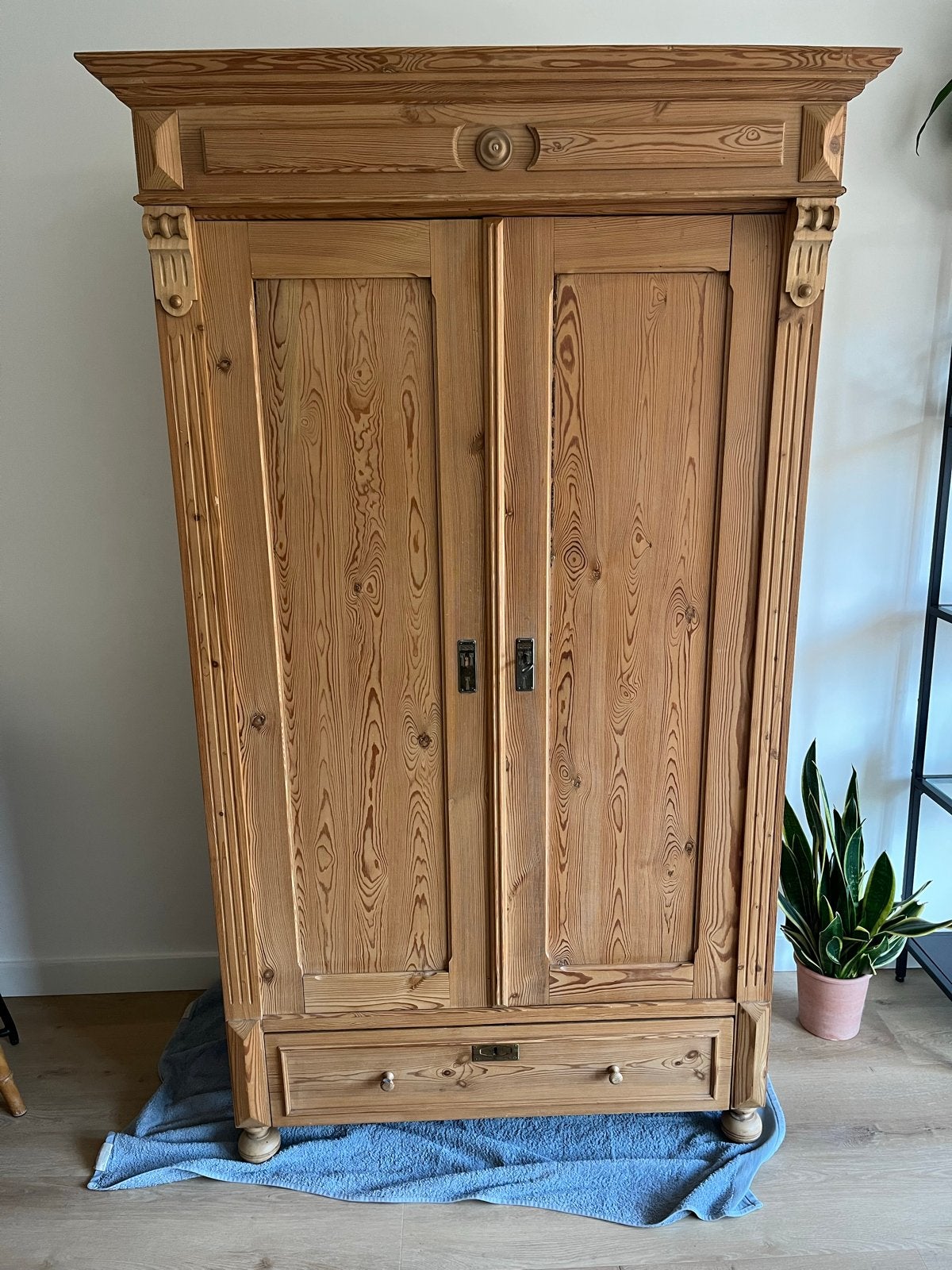 Vintage grenen kast, Ophalen