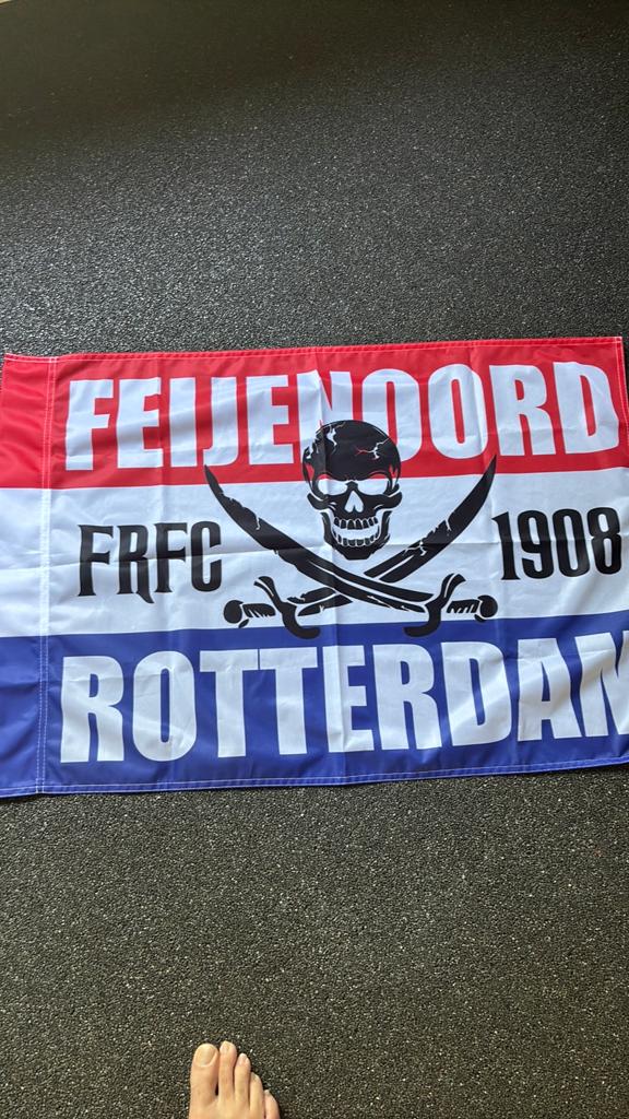 Feyenoord vlag 60 /90, Ophalen, Zo goed als nieuw