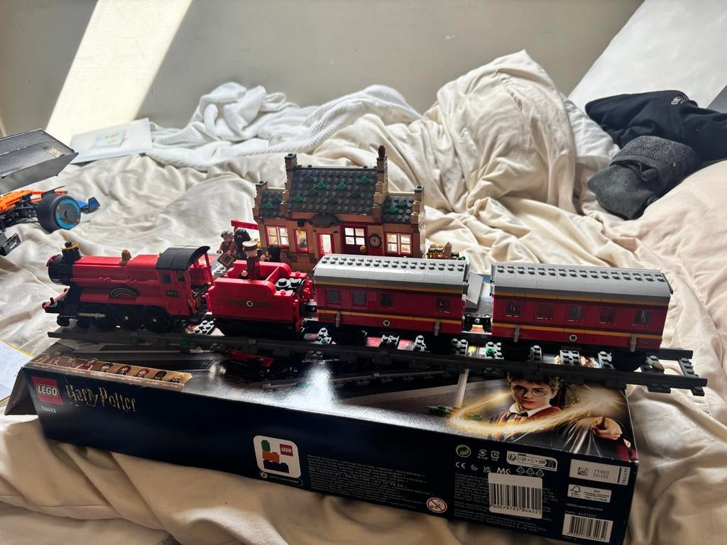 LEGO Harry Potter Zweinsteinexpres Trein (76423), Ophalen of Verzenden, Zo goed als nieuw, Overige merken