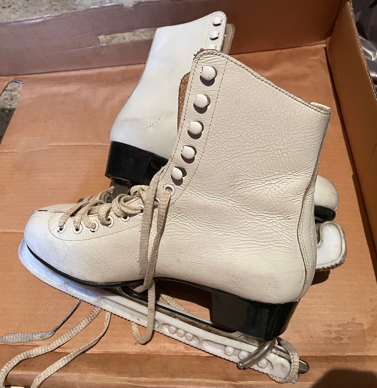 Dames kunst schaatsen, Overige merken, Gebruikt, Ophalen of Verzenden, Kunstschaatsen