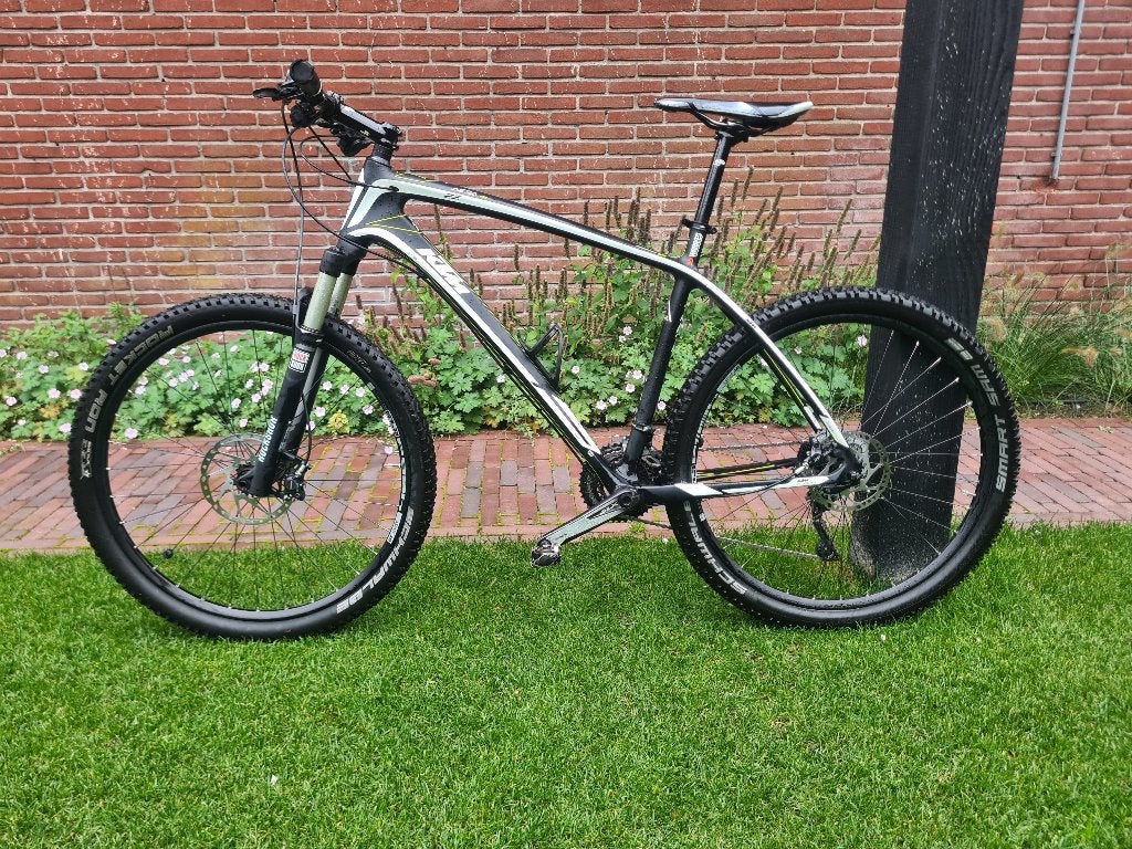 Mountainbike carbon, Fietsen en Brommers, Gebruikt, Hardtail, Schijfrem, Ophalen