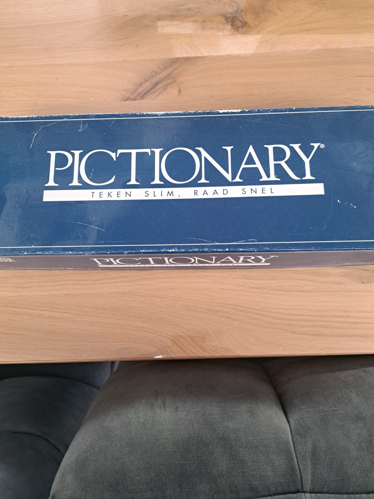 Pictionary Bordspel - Teken Slim, Raad Snel, Drie of vier spelers, Ophalen of Verzenden, Zo goed als nieuw, Hasbro