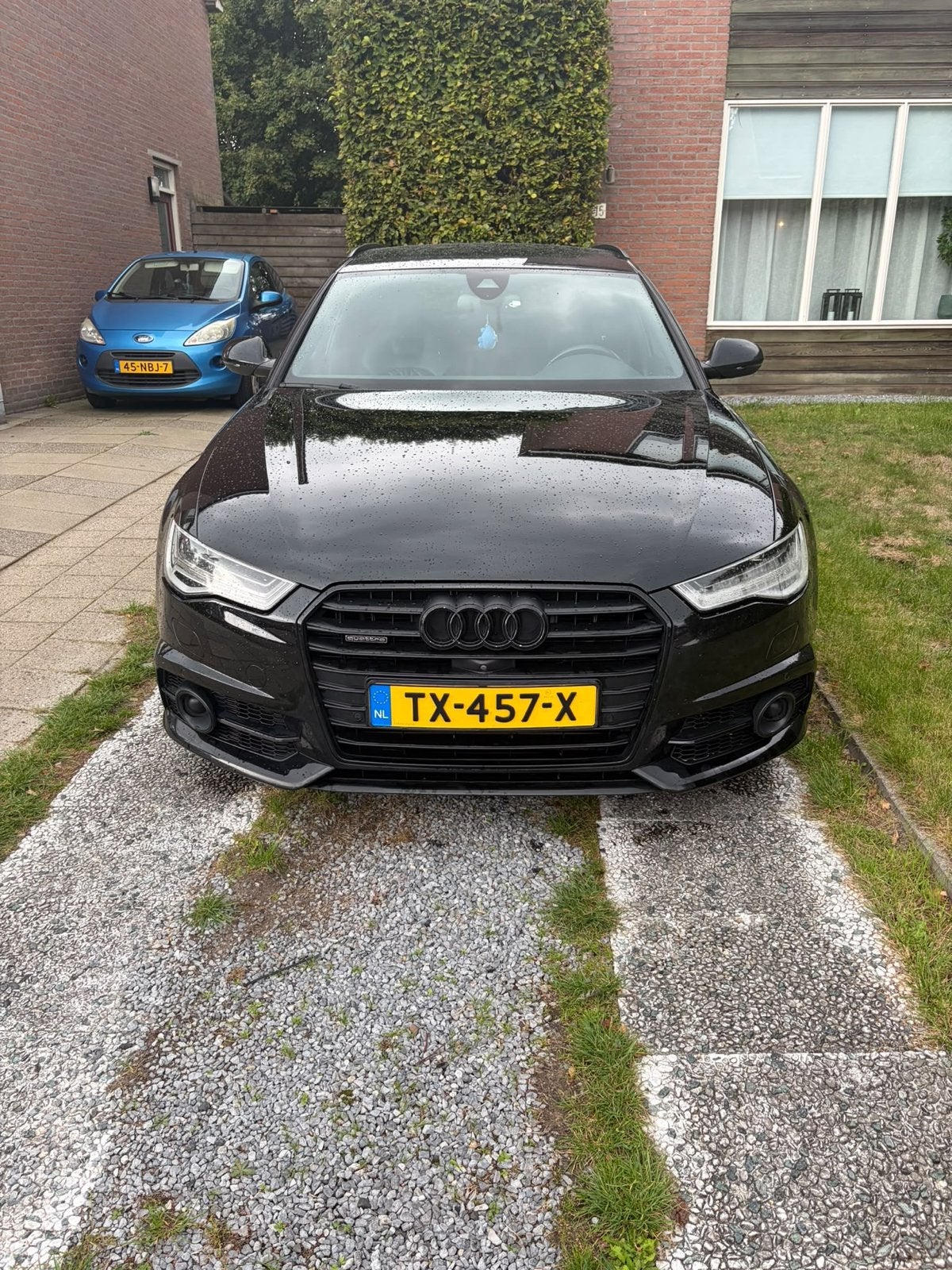 Audi A6 3.0 TDI BIT Competition. NIEUWE APK, Auto's, Automaat, 1905 kg, Zwart, 226 €/maand