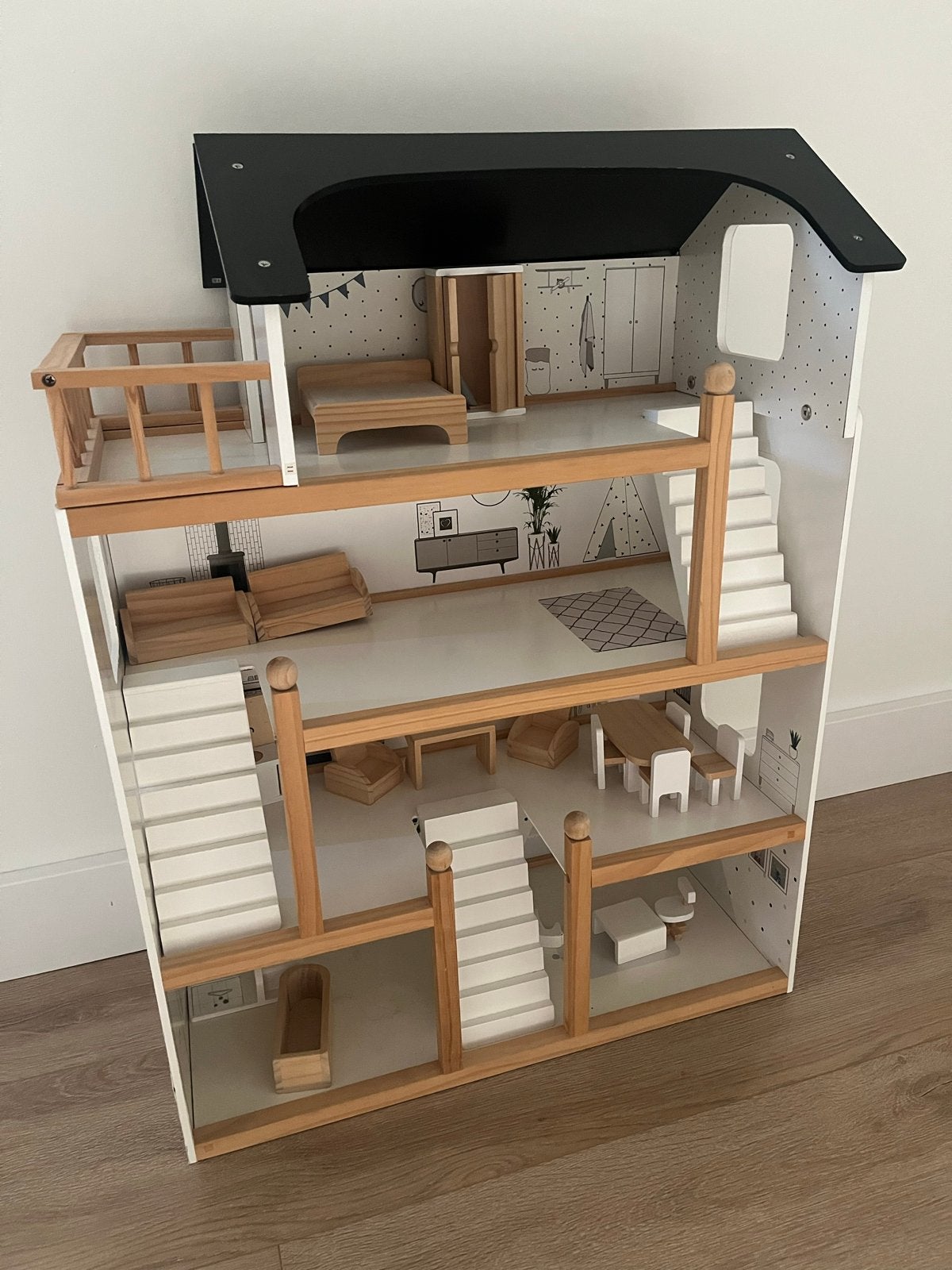 Petit Amelie Poppenhuis met meubels, Ophalen, Zo goed als nieuw, Overige typen