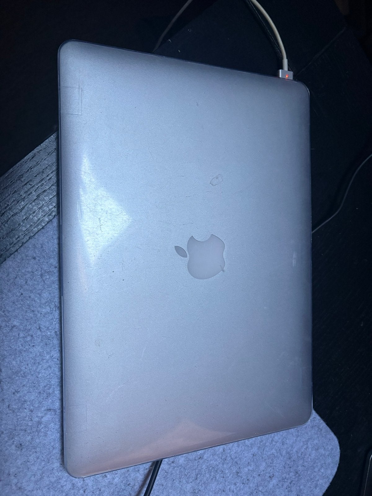 MacBook Air (13-inch, 2017) - 8GB RAM, 1.8 GHz i5, Computers en Software, Gebruikt, Qwerty, 8 GB, 13 inch