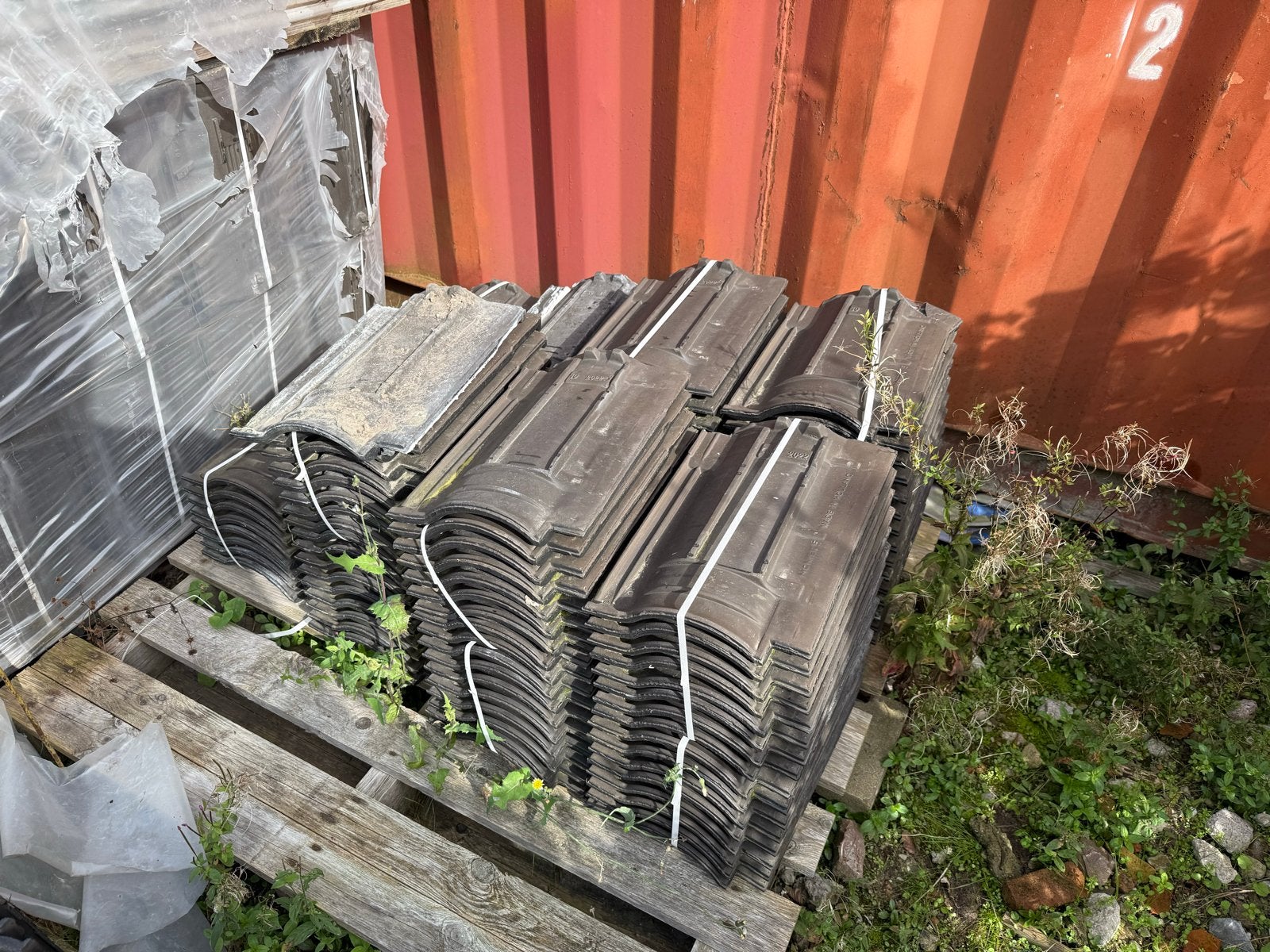 VHV Monier dakpannen 60 stuks, Gebruikt, Steen of Klei, Zwart, Ophalen of Verzenden