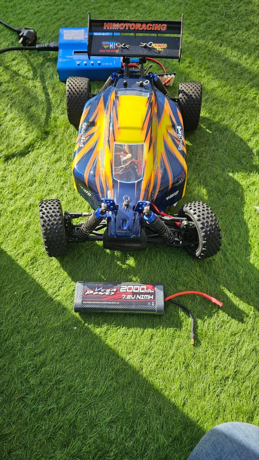 Zeer snelle RC auto met 3S Lipo accu en lader, Gebruikt, Auto offroad, Schaal 1:10, RTR (Ready to Run)