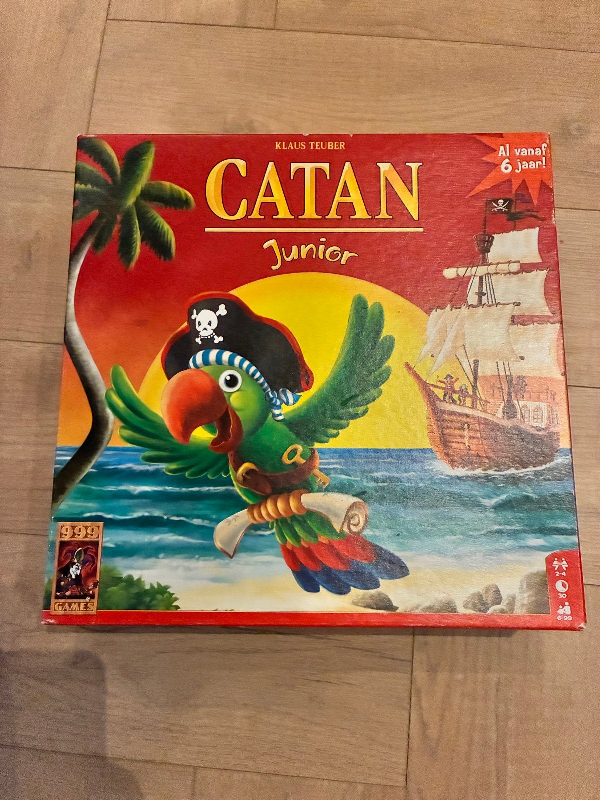 Catan Junior - Compleet spelplezier!, Drie of vier spelers, Ophalen of Verzenden, Gebruikt