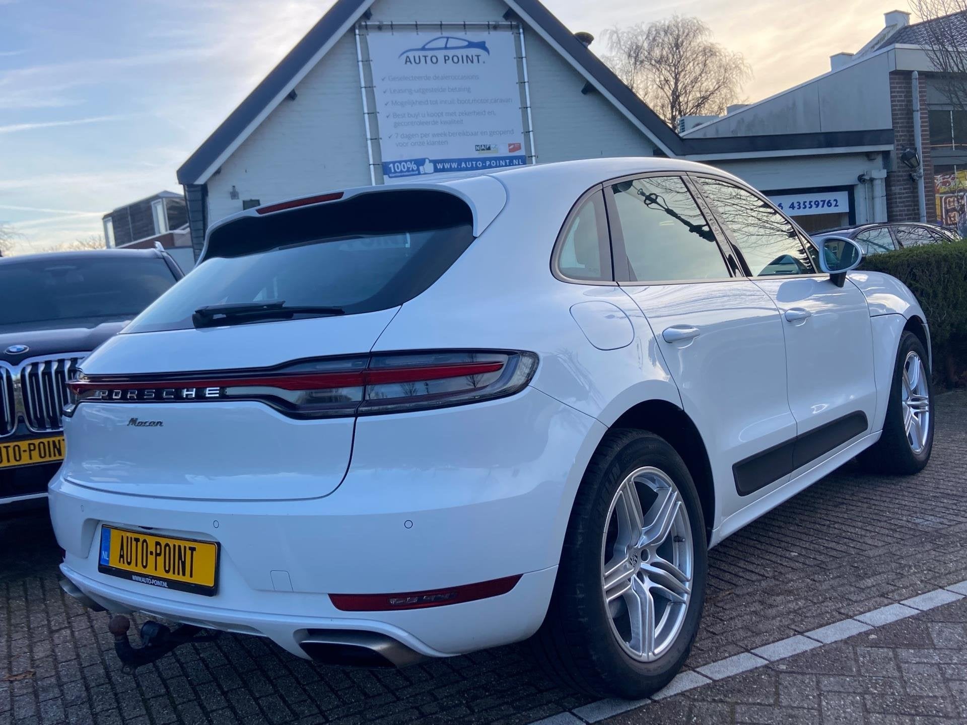 Porsche Macan 2.0 SPORTDESIGN/KEYLESS/NL-AUTO/CAMERA/BLINDSP, Gebruikt, Euro 6, Wit, Vierwielaandrijving
