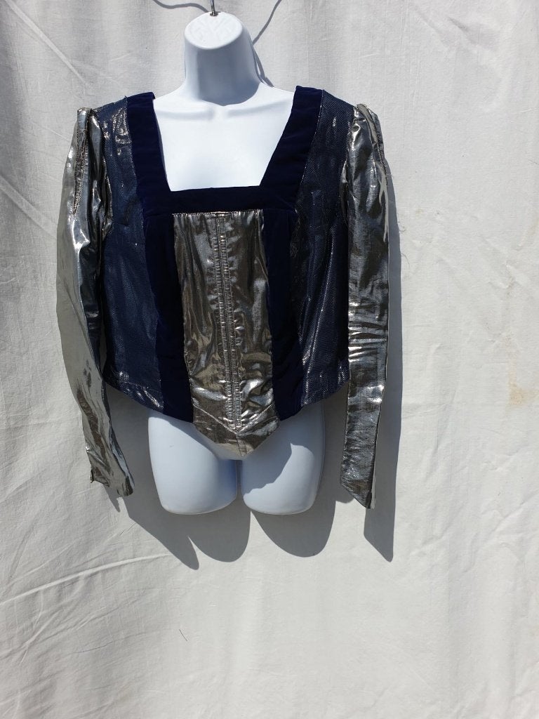 Leuke spaanse outfit, lange wijde rok en shirt. Mt M, Carnaval, ., Maat 42/44 (L), Ophalen of Verzenden