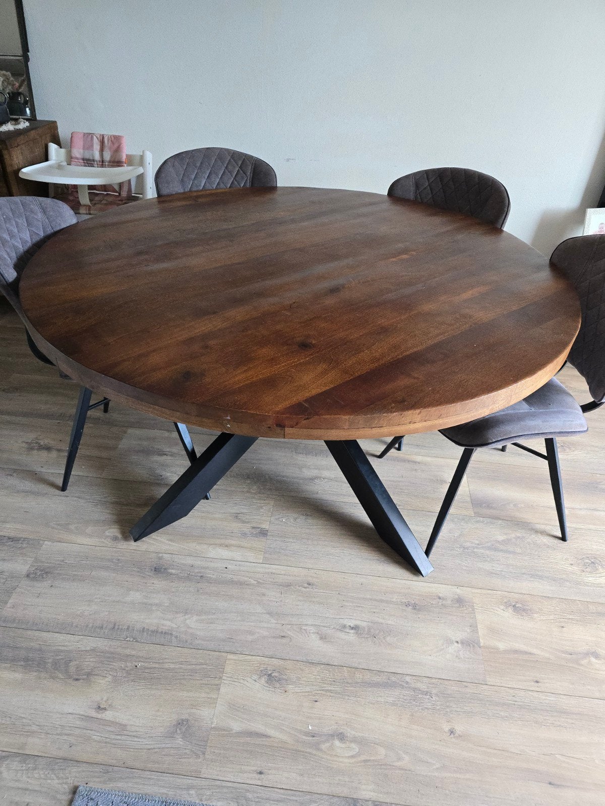 Eettafel rond mangohout 150cm, Huis en Inrichting, Tafels | Eettafels, Ophalen, Rond, Zo goed als nieuw, 100 tot 150 cm