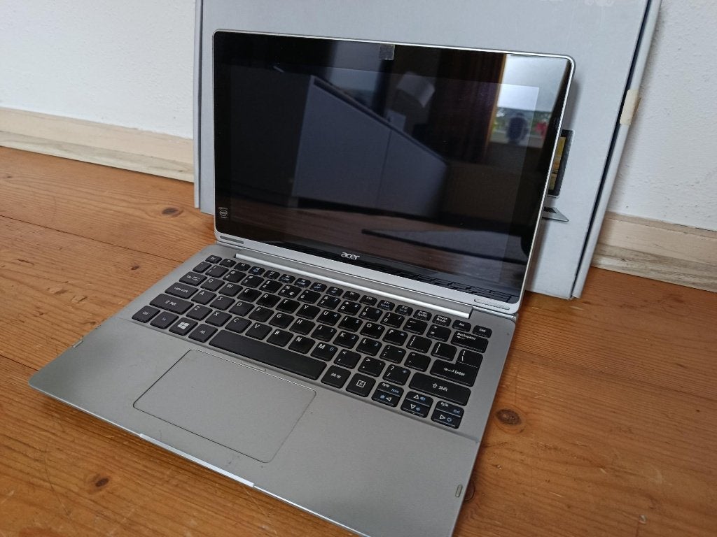 Acer Aspire Switch 11 Laptop Tablet SW5-111-187P, Gebruikt, Qwerty, Intel Atom, 32 GB
