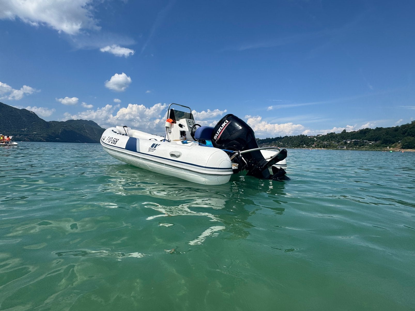 Foto 3 van Rib Tiger Marine 480 sport + 90pk Suzuki