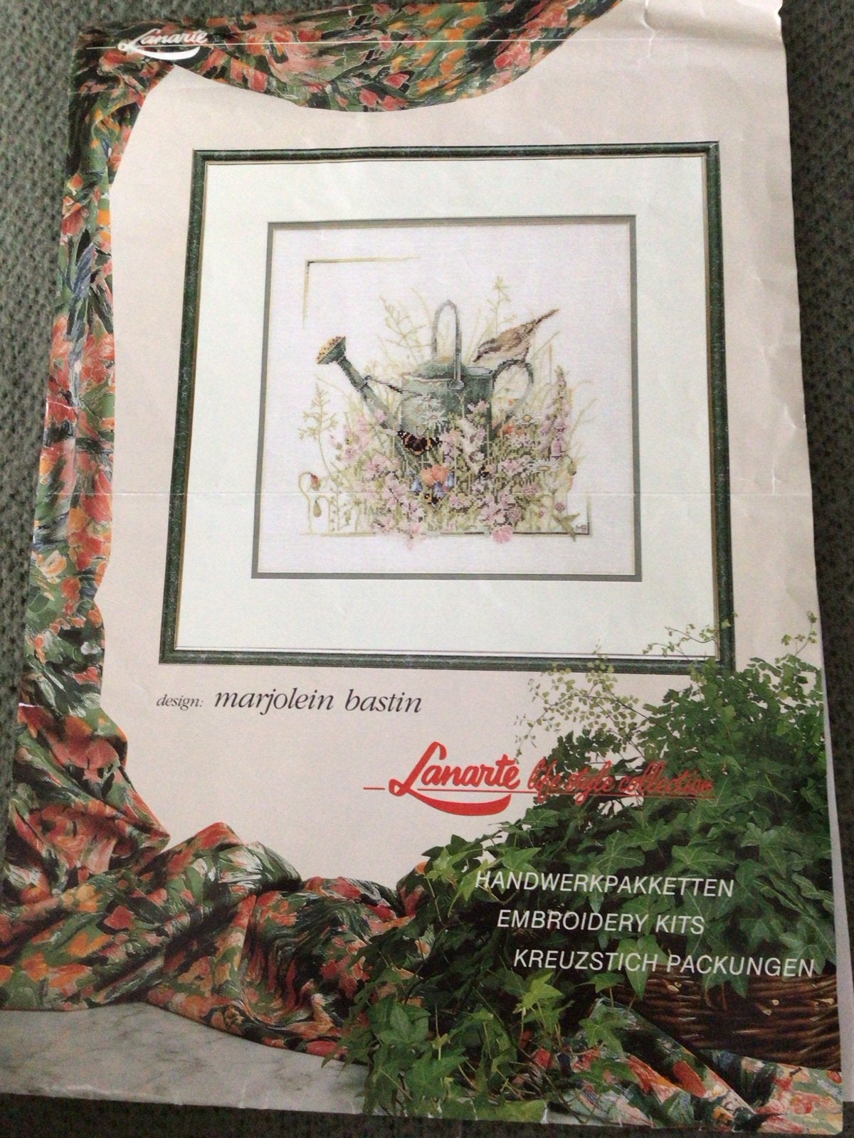Lanarte Borduurpatroon ,Marjolein Bastin Gieter met Vogel, Ophalen of Verzenden, Zo goed als nieuw, Handborduren, Borduurpakket