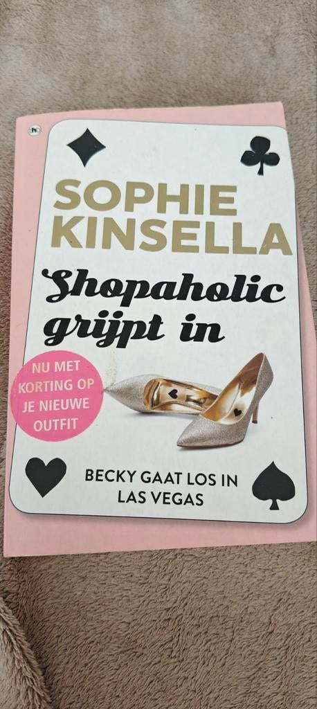 Shopaholic grijpt in - Sophie Kinsella (Becky gaat los), Ophalen of Verzenden, Gelezen, Sophie Kinsella, Nederland