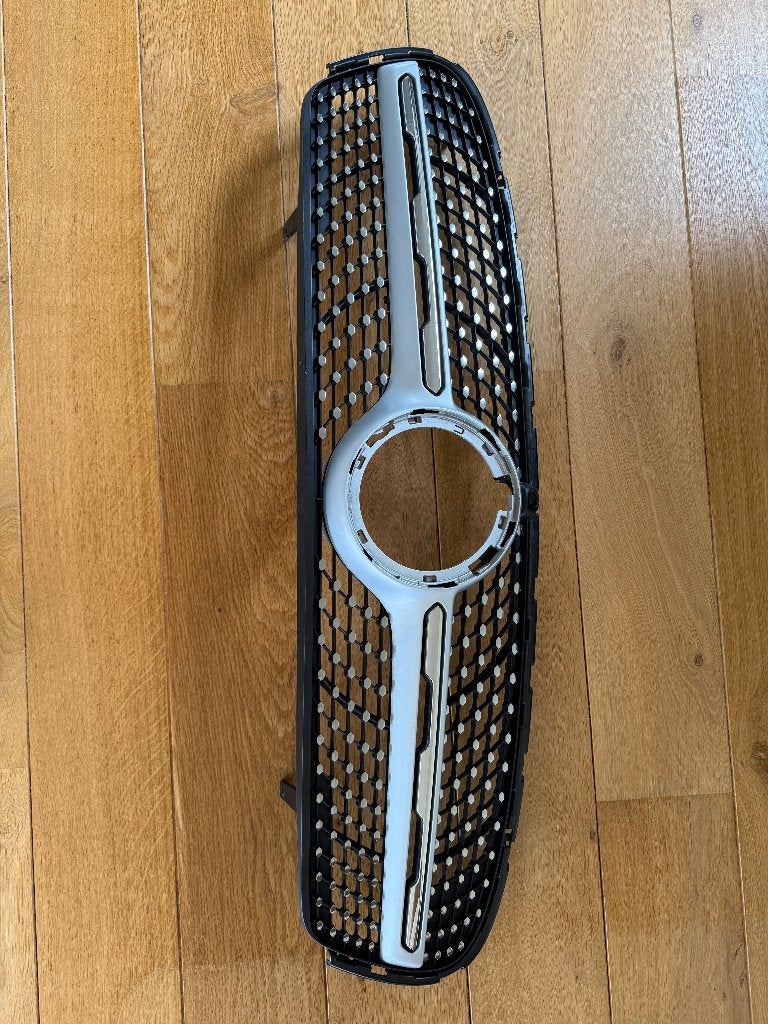 Mercedes GLC Diamond Grille, Ophalen, Gebruikt, Voor, Mercedes-Benz