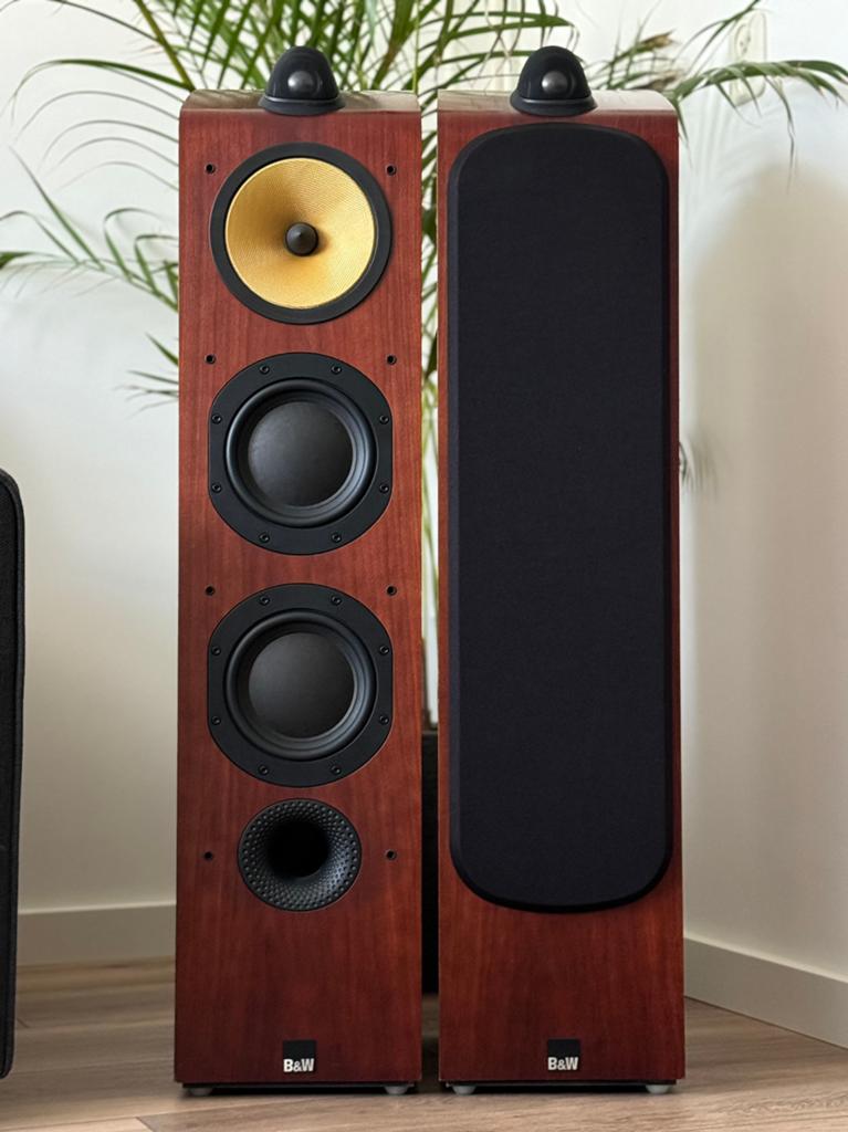B&W 703 Luidsprekers, Audio, Tv en Foto, Luidsprekers, Ophalen, Zo goed als nieuw, Bowers & Wilkins (B&W), 120 watt of meer