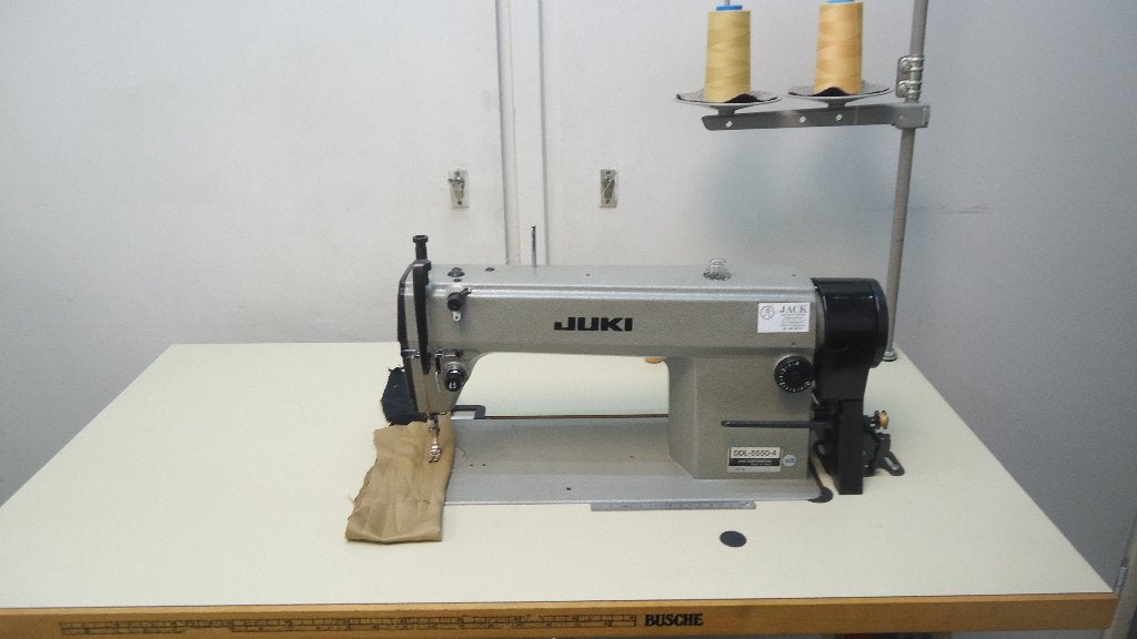 Industrie  Naaimachine  Juki Rechtstikker